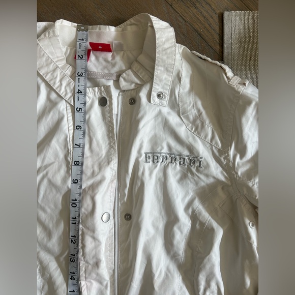 Puma x Ferrari white jacket medium - Picture 4 of 11